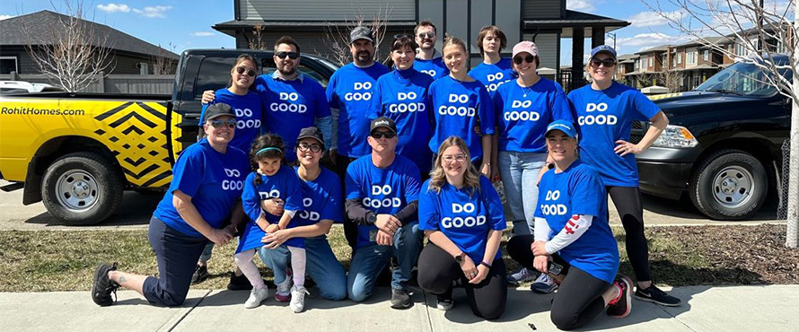 Do Gooders posing for photo wearing Blue Do Good shirts