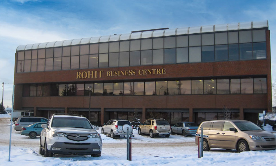 Rohit business centre from parking lot view.